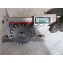 Насос масляный в сборе Yuchai YC6108G