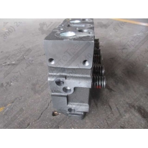 Головка блока цилиндров (передняя) двигателя Yuchai YC6B125T